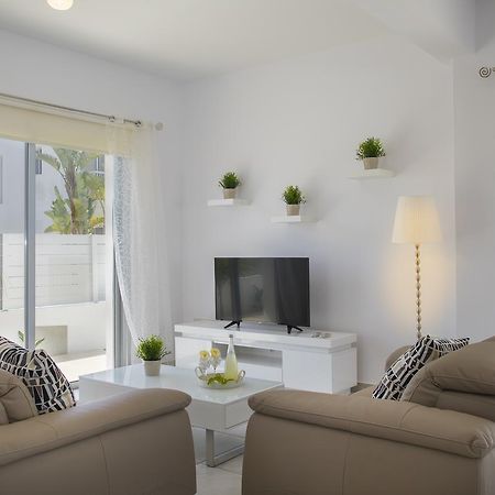 Villa Posidonas 9 Pernera Екстериор снимка