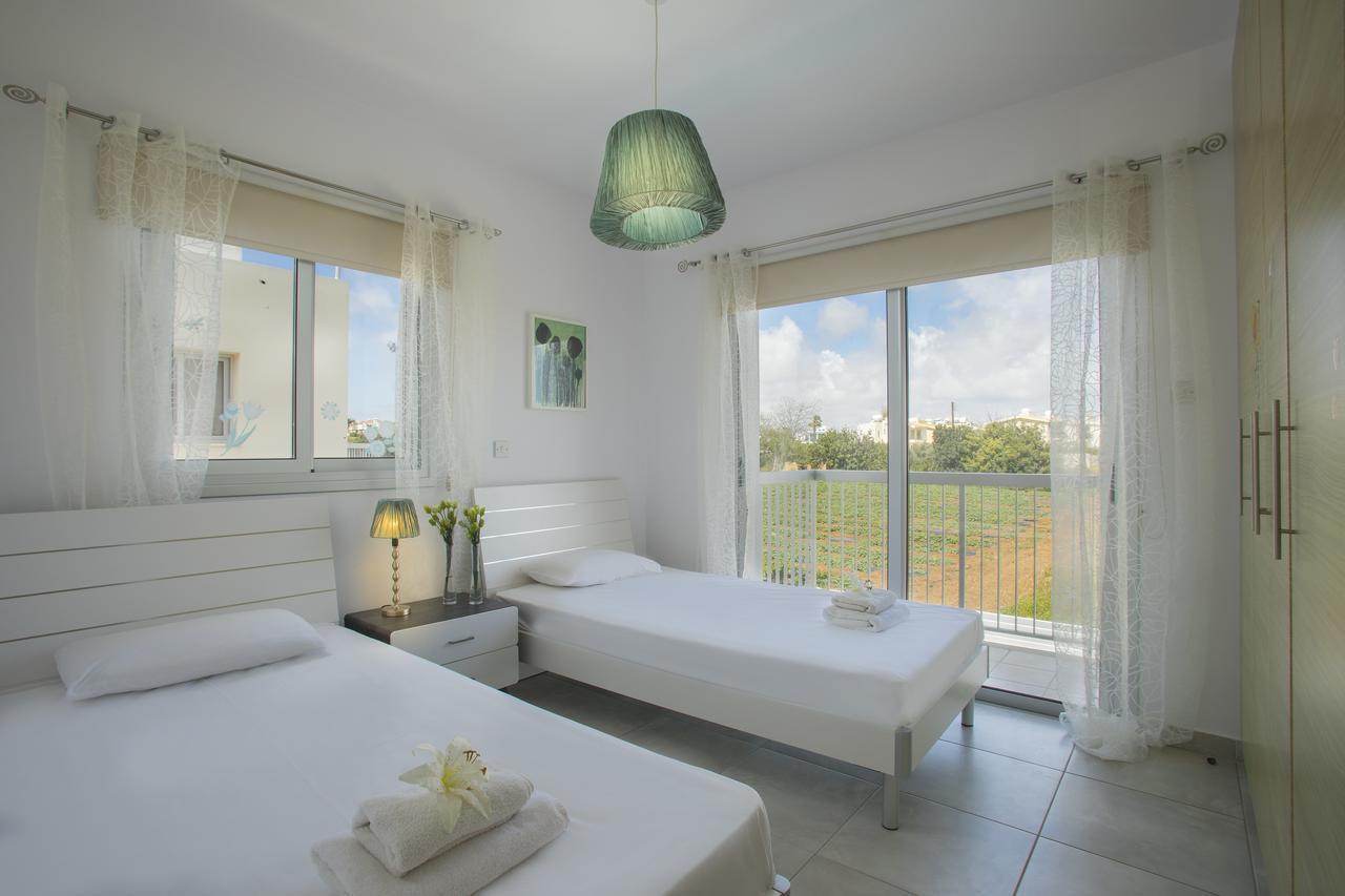 Villa Posidonas 9 Pernera Екстериор снимка